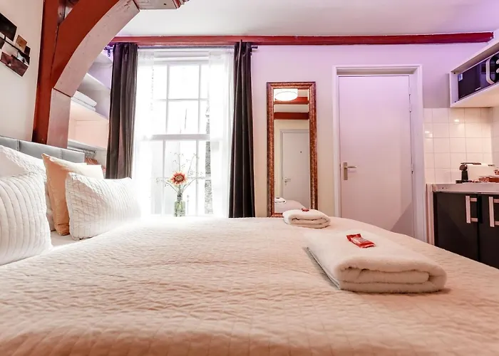 ゲストハウス Sunflower 3*