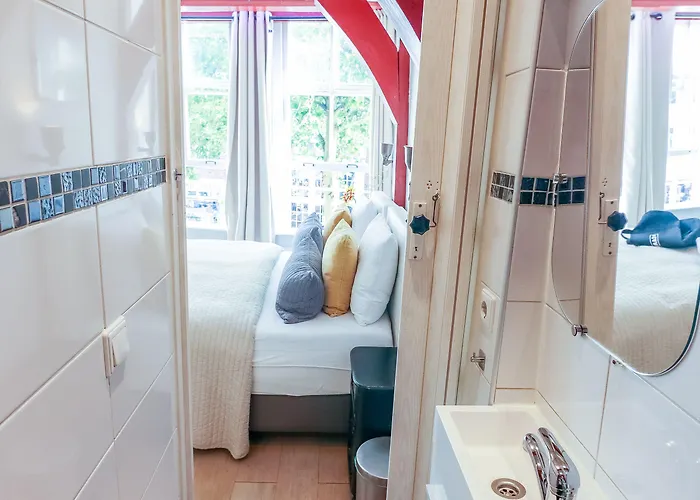 ゲストハウス Sunflower アムステルダム