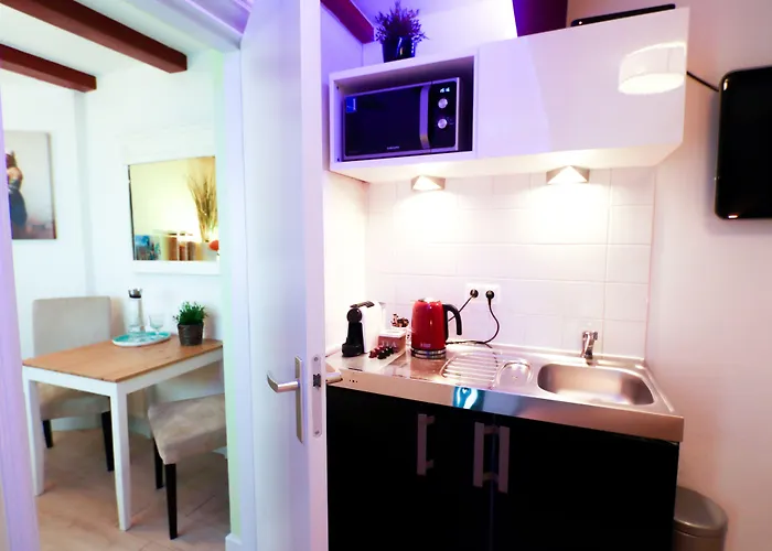 ゲストハウス Sunflower アムステルダム